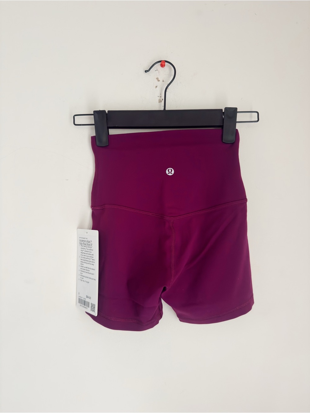 The LULULEMON Align High Rise Short 4” in Chilled Grape